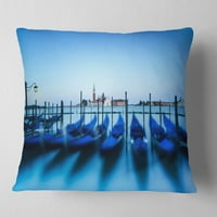 Mavi Günbatımında Designart Venedik Gondolları - Deniz Kıyısı Kırlent - 18x18